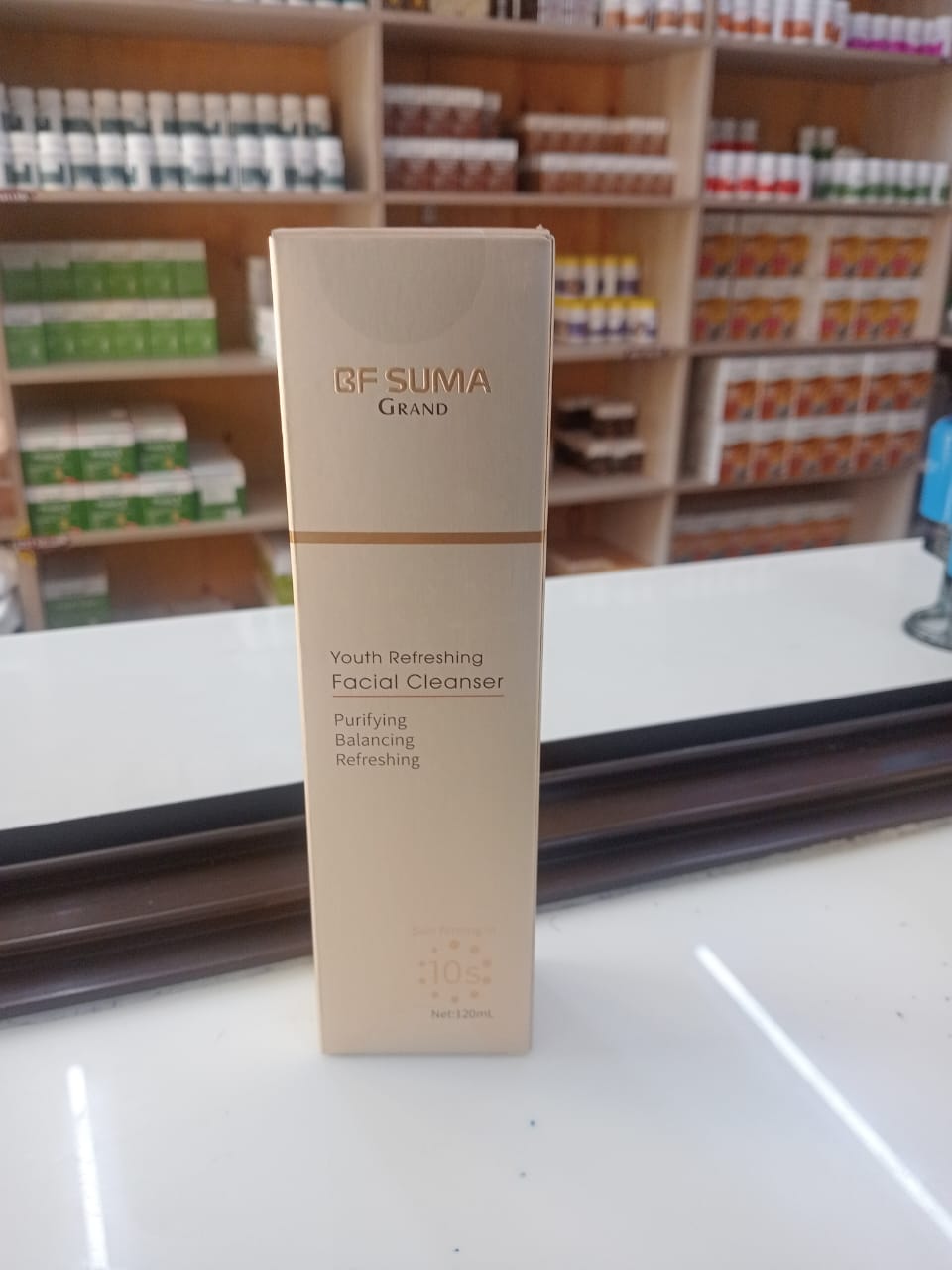 YOUTH REFRESHING FACIAL CLEANSER
